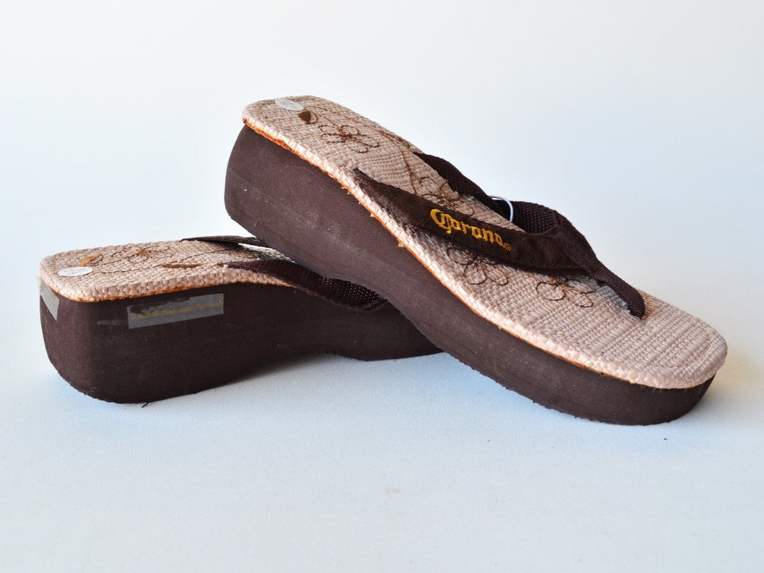 Corona Platform Flip Flop Thong Sandals Beer Beach - Womens 7 / 8 with –  Rusty Gold Resale