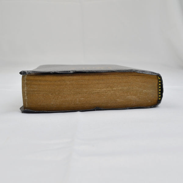 HOLY BIBLE NIV with Helps RED LETTER EDITION Zondervan 1984 Black Cover