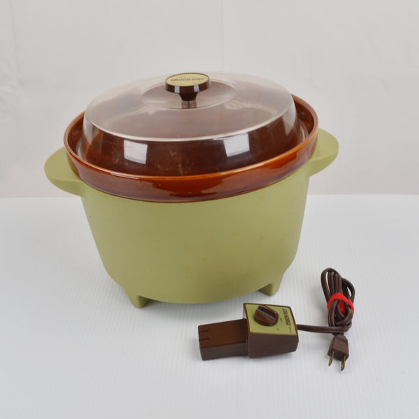 Vintage Avocado Green Rival Deluxe Crock Pot Slow Cooker 5-Qt Model 3300-2 1970s
