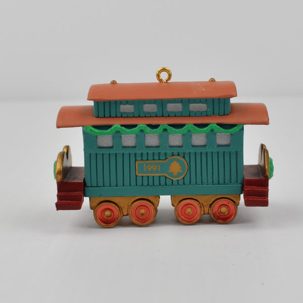 Hallmark Claus & Co R.R Train Set of 3 Mini Car Ornaments 1991 Gift Car, Caboose