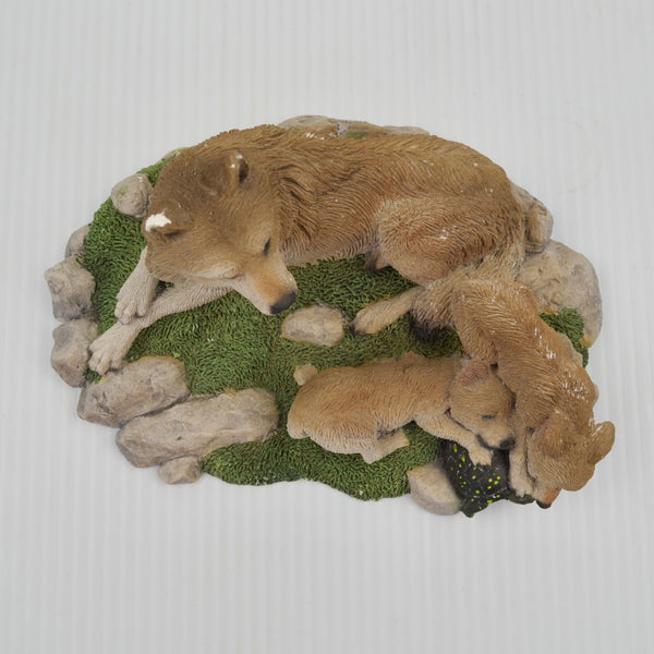 Living Stone Wolf Family Figurine 1995 Wolf Pup Shell Game Wildlife Decor