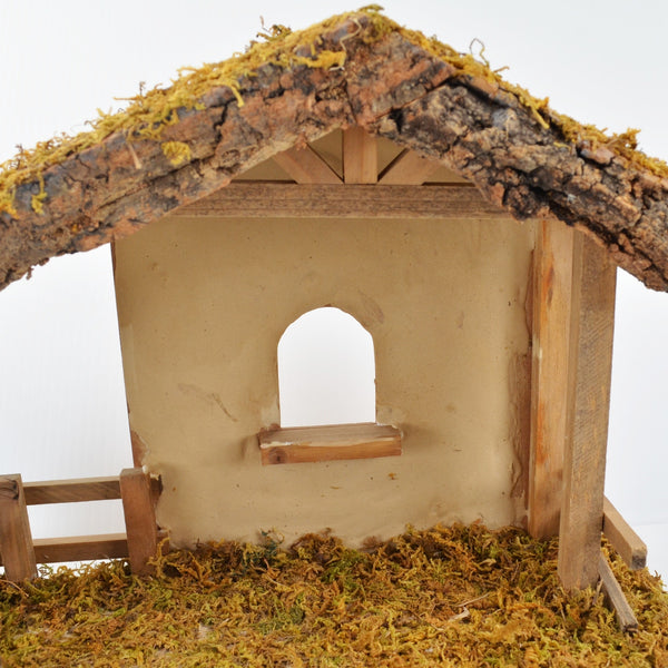 Vintage Christmas Xmas Nativity Wooden Dry Moss Covered Stable Manger Creche