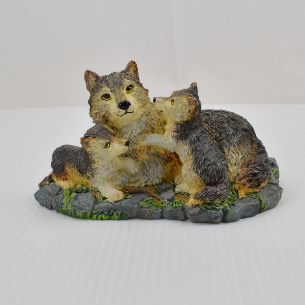 Wolf Pack Family Figurine North American Wildlife Collection Decor - Russ Berrie