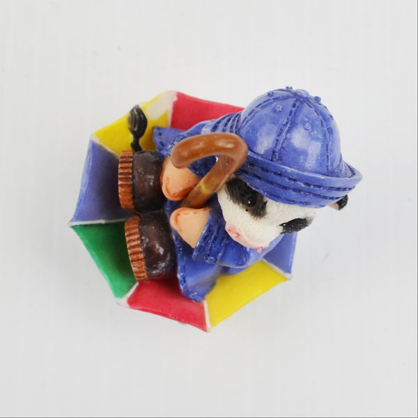 Mary’s Moo Moos “You Keep Moo Afloat” 1997 Enesco Cow Raincoat Umbrella Figurine