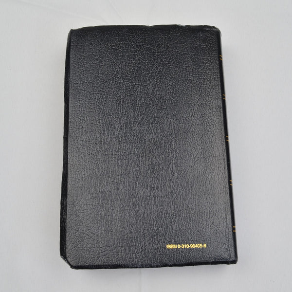 HOLY BIBLE NIV with Helps RED LETTER EDITION Zondervan 1984 Black Cover