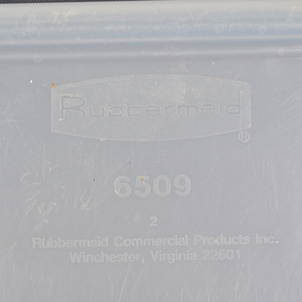 Lot of 2 Rubbermaid Commercial Square Storage Containers With Lids, 4 Qt, Clear