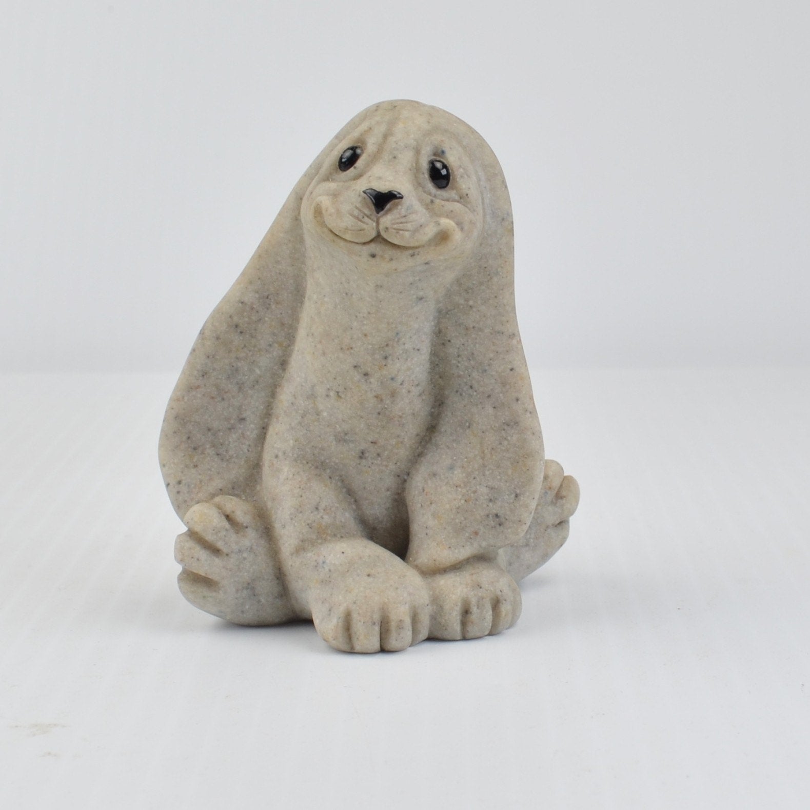 Second Nature Design Quarry Critters Ruthie - Sitting Rabbit Bunny Figurine 2001