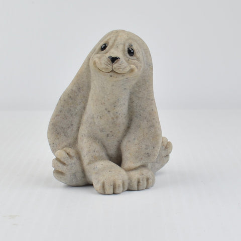 Second Nature Design Quarry Critters Ruthie - Sitting Rabbit Bunny Figurine 2001