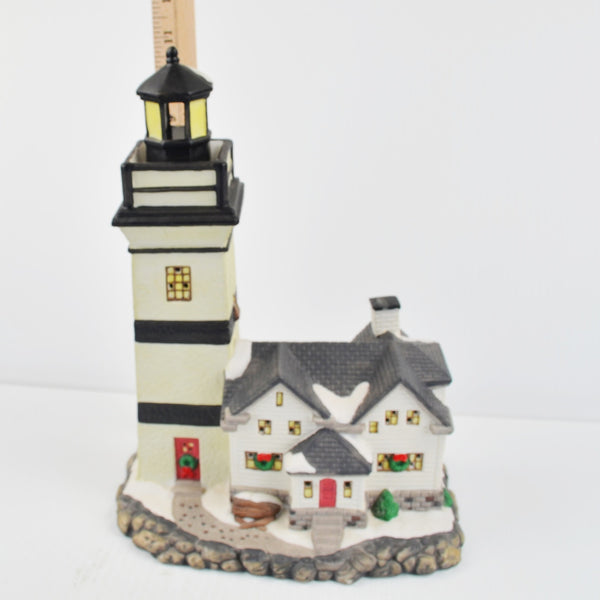 Santa's Workbench Collection Victorian Newcastle Lighthouse 1999 - New LED Light