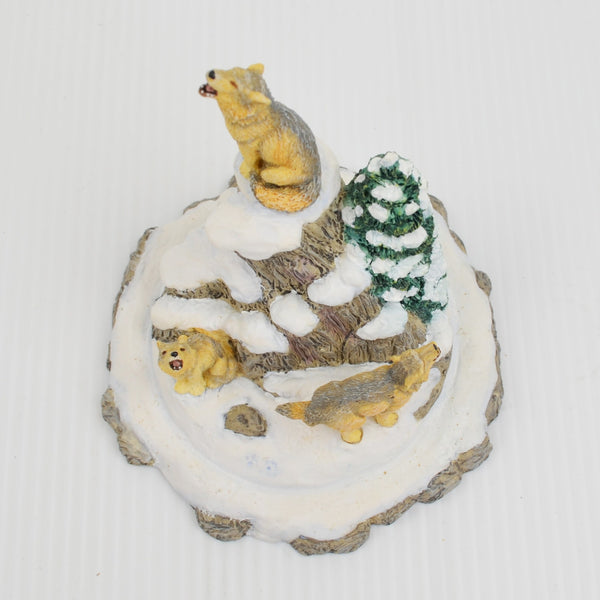 Hamilton Wolf Sculpture Figurine Winters Cry Michael Adams Four Seasons Wolf 96