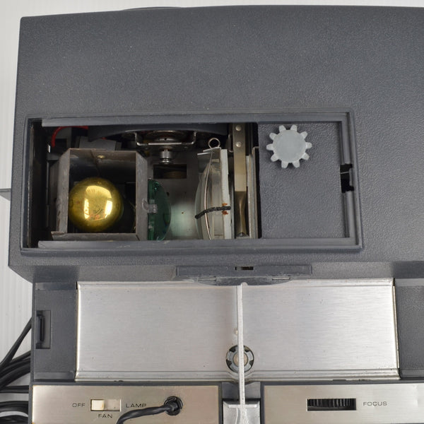 Airequipt 135 2 x 2 Vintage Slide Projector 4" Luminal Lens Tested Works