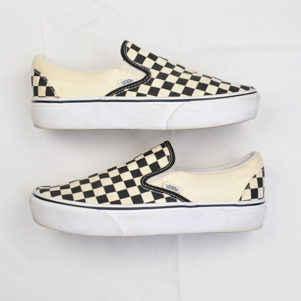 Vans Classic Slip On Sneakers Checker Board Black & White Men’s 8.5 Women’s 10
