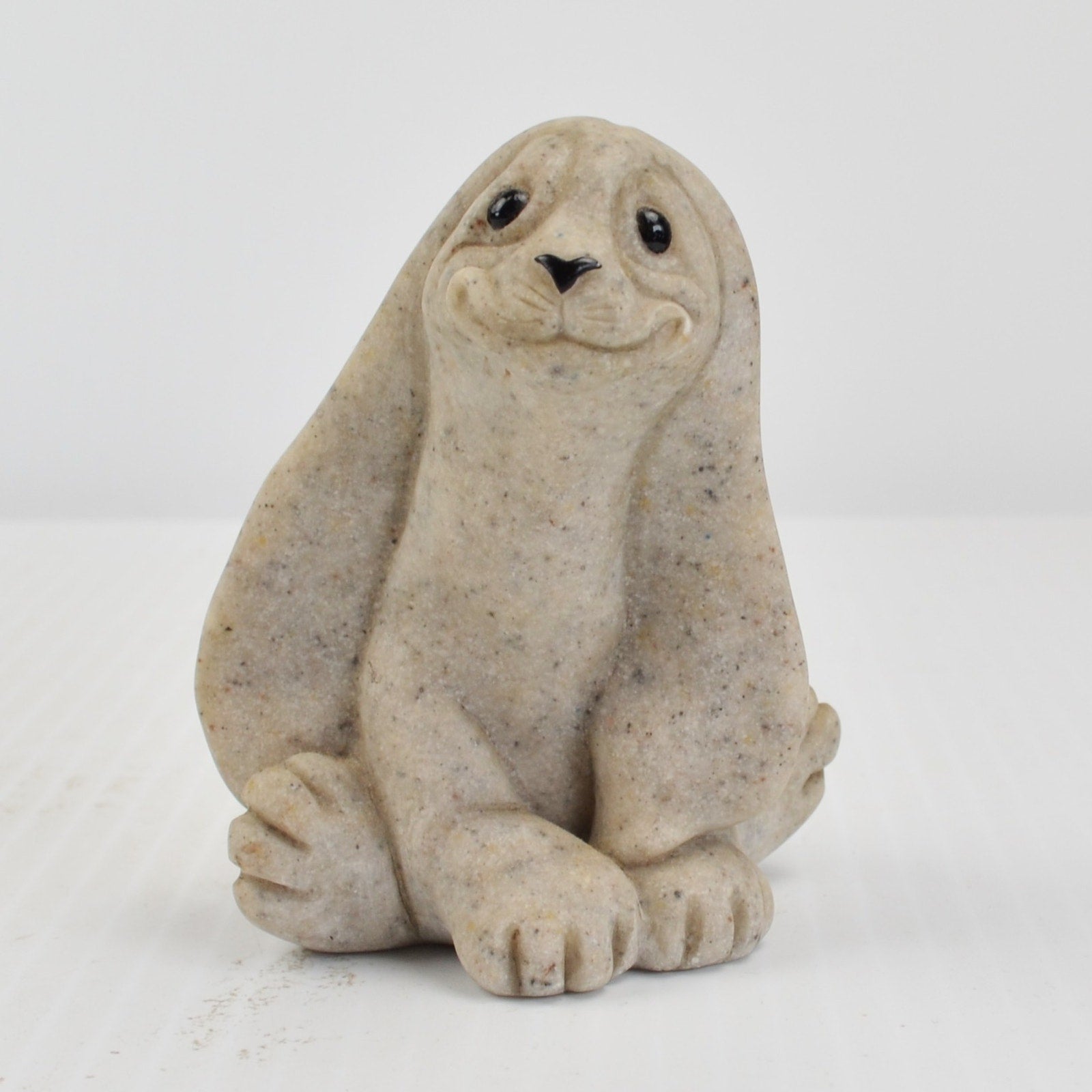 Quarry Critters Ruthie - Sitting Rabbit Bunny Figurine 2001 Second Nature Design