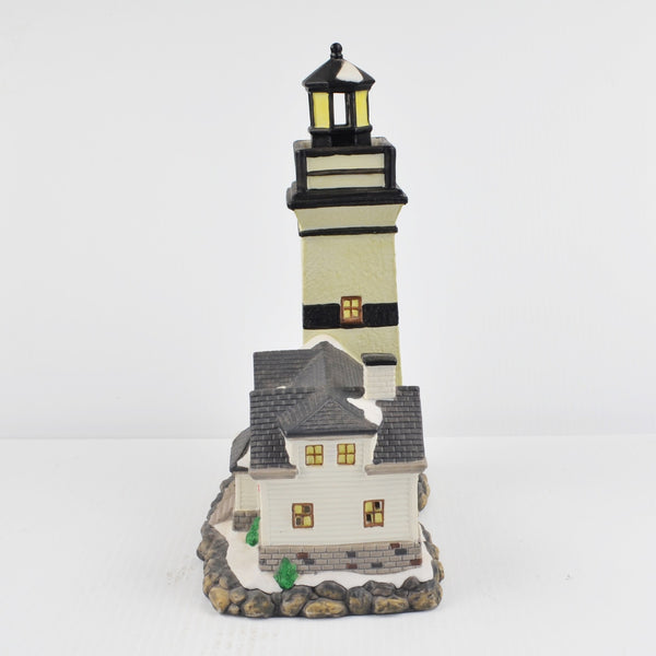 Santa's Workbench Collection Victorian Newcastle Lighthouse 1999 - New LED Light