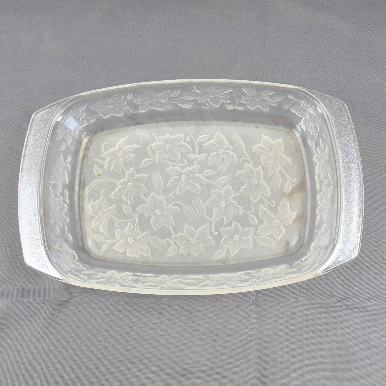 Princess House Fantasia Glass Casserole Dish 13.5 x 8.5 x 2 Rectangular Baking