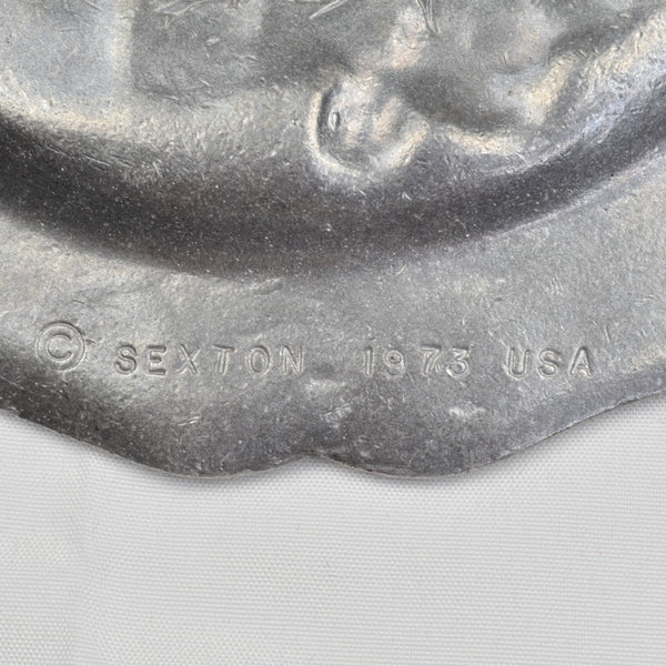 Great Moments In America History 1777 Betsy Ross Pewter Plate 8" Sexton 1973