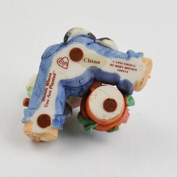 Mary’s Moo Moos “Bloom Where You Are Planted” 1994 Enesco Cow Flowers Figurine