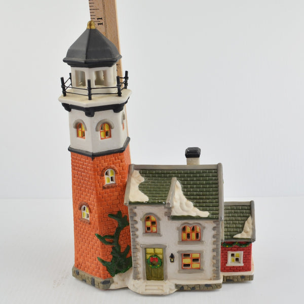 Santa's Workbench Collection Victorian Cape May Lighthouse 1999 - New LED Light