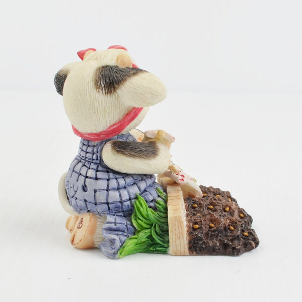 Mary’s Moo Moos “Sowing The Seeds Of Friendship” 1996 Enesco Cow Garden Figurine