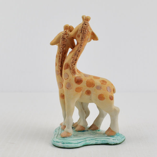 Dreamsicles Giraffe Pair Figurine from 1998 Cast Art Noah’s Ark Set 10557