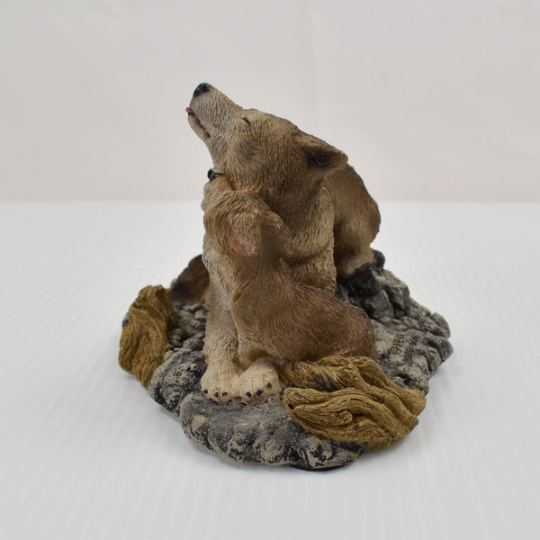 Living Stone Wolf Family Figurine 1994 Wolf Pup Love & Affection Wildlife Decor
