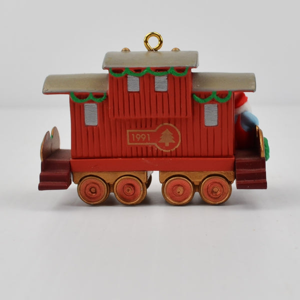 Hallmark Claus & Co R.R Train Set of 3 Mini Car Ornaments 1991 Gift Car, Caboose