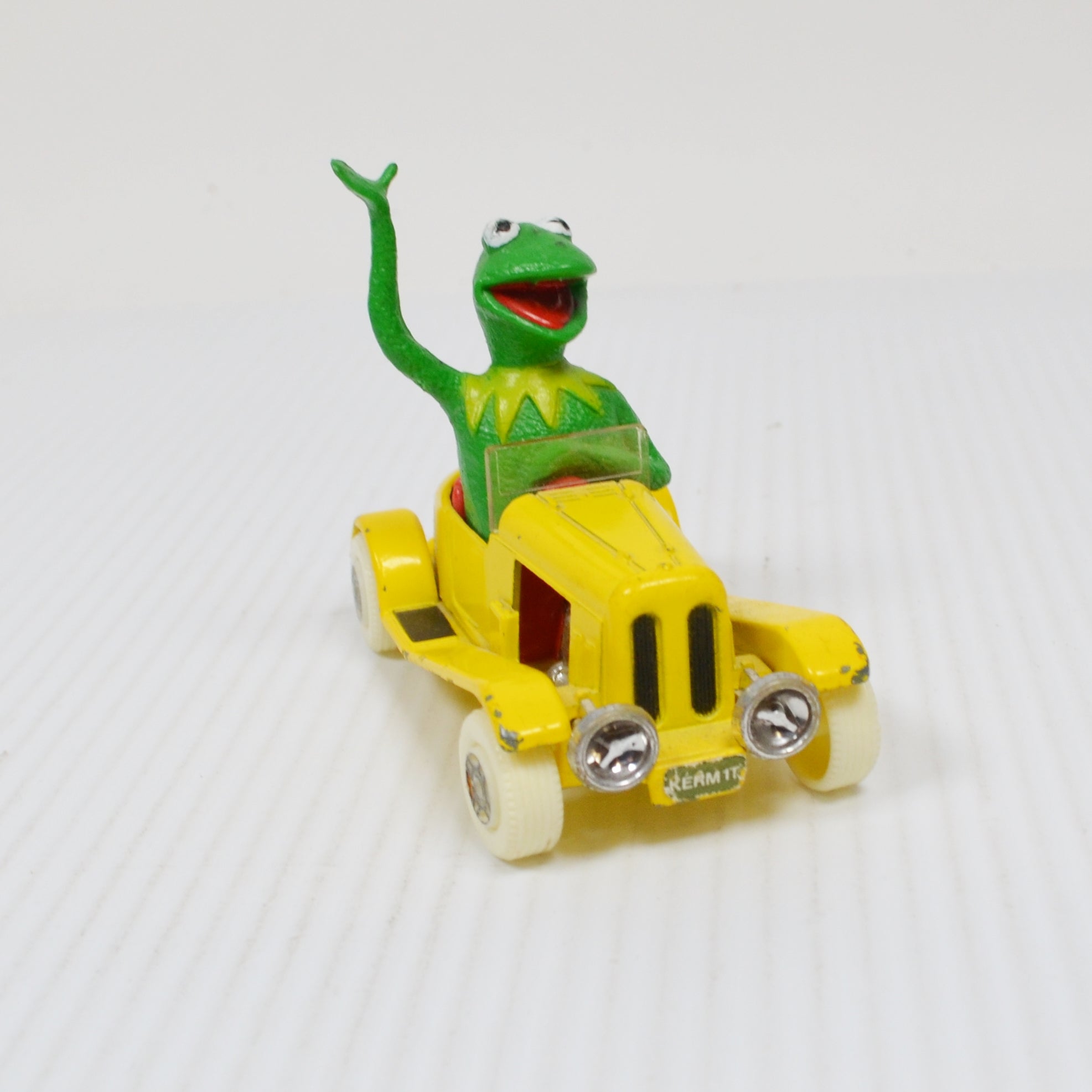 Vintage 1979 Kermit The Frog Yellow Car Corgi Die-Cast Muppet Show Great Britain