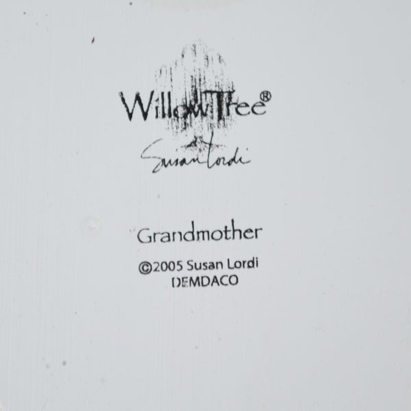 Willow Tree Grandmother w/ Baby Oval Trinket Keepsake Box by Susan Lordi 2005