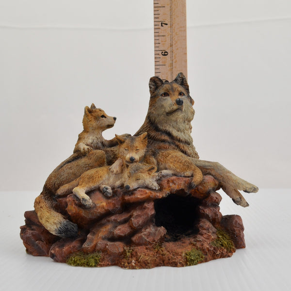 Hamilton Wolves of the Wilderness Collection Figurine A Wolf's Pride Wolf Pups