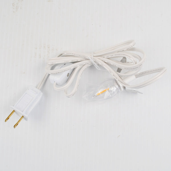 Santa's Workbench Collection Victorian Newcastle Lighthouse 1999 - New LED Light