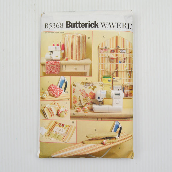 Lot of 4 Butterick McCalls Craft Sewing Patterns - Totes, Organizers, Accs - CUT