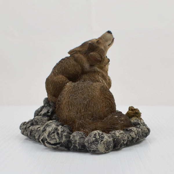 Living Stone Wolf Family Figurine 1994 Wolf Pup Love & Affection Wildlife Decor