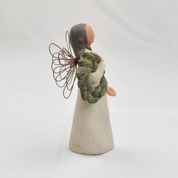 Willow Tree Angel of Winter by Susan Lordi 2001 - Wreath -  5.25"