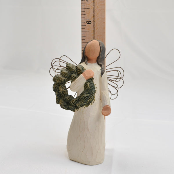 Willow Tree Angel of Winter by Susan Lordi 2001 - Wreath -  5.25"