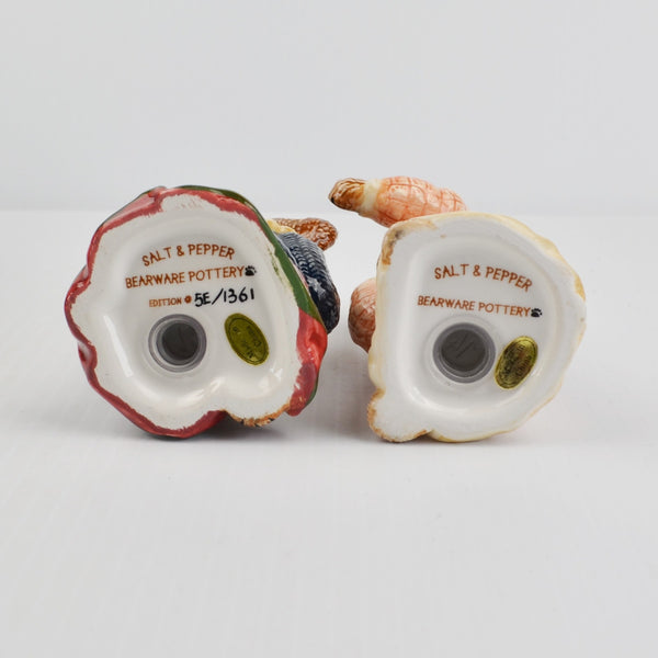 Boyds Bears "Louella & Hedda" Bearware Pottery Salt and Pepper Shakers 5E/1361