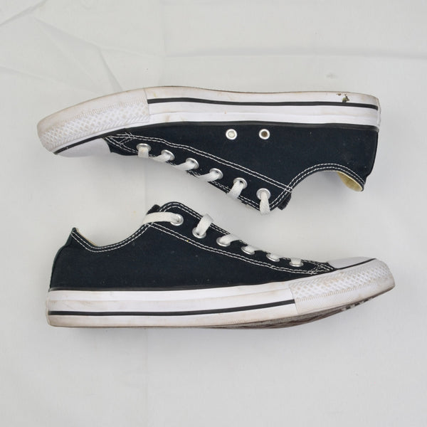 Converse Chuck Taylor All Star Low Womens 9.5 Mens 7.5 Black Athletic Sneakers
