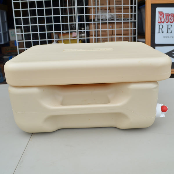 Reliance Wash N Go 3 Gallon Portable Sink & Organizer Tent RV Camping 9834