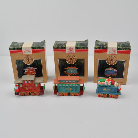 Hallmark Claus & Co R.R Train Set of 3 Mini Car Ornaments 1991 Gift Car, Caboose