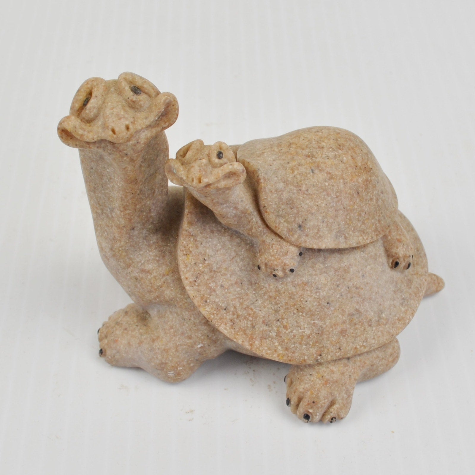 Quarry Critters Turtle Figurine "Tory & Taz" 2000 Carrying Second Nature Design
