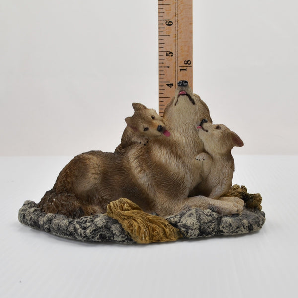 Living Stone Wolf Family Figurine 1994 Wolf Pup Love & Affection Wildlife Decor