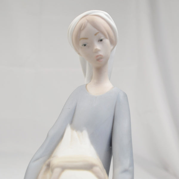 Vintage Lladro Porcelain Girl with Goose & Dog Figurine #4866 Matte Finish