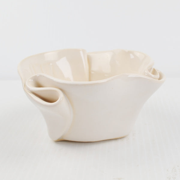 Studio Art Pottery Bowl Rippled, Scalloped, Ruffled, Hand Thrown Signed 5" White