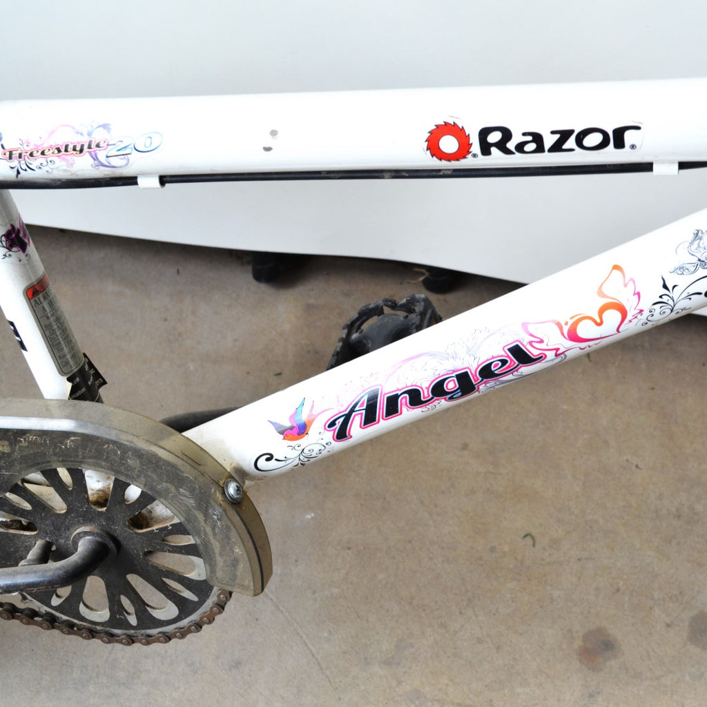 Razor Angel Bicicleta BMX para niña, 20 Pulgadas : : Ropa,  Zapatos y Accesorios