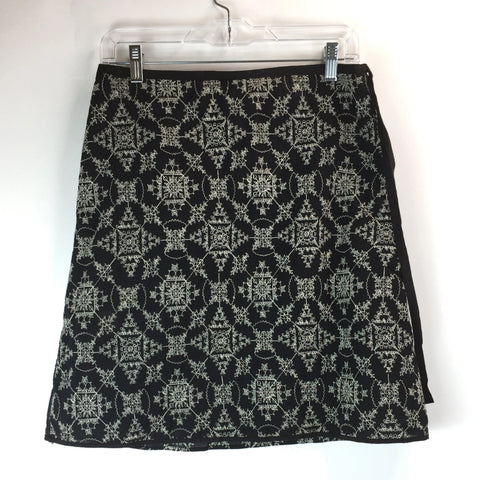 Studio M Womens Skirt - Size 2P - Petite - Black with White Geometric Pattern - Lined